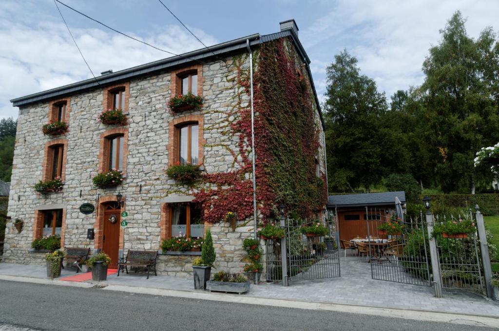 Salmchâteau B&B Nord Sud المظهر الخارجي الصورة